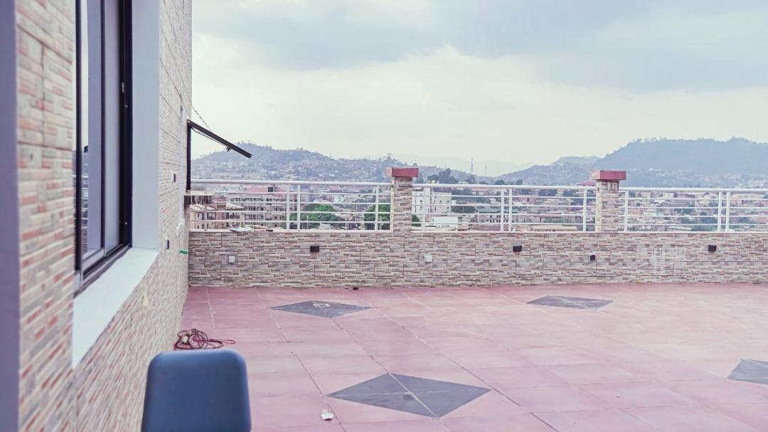 Cofe Hotel Яунде Экстерьер фото