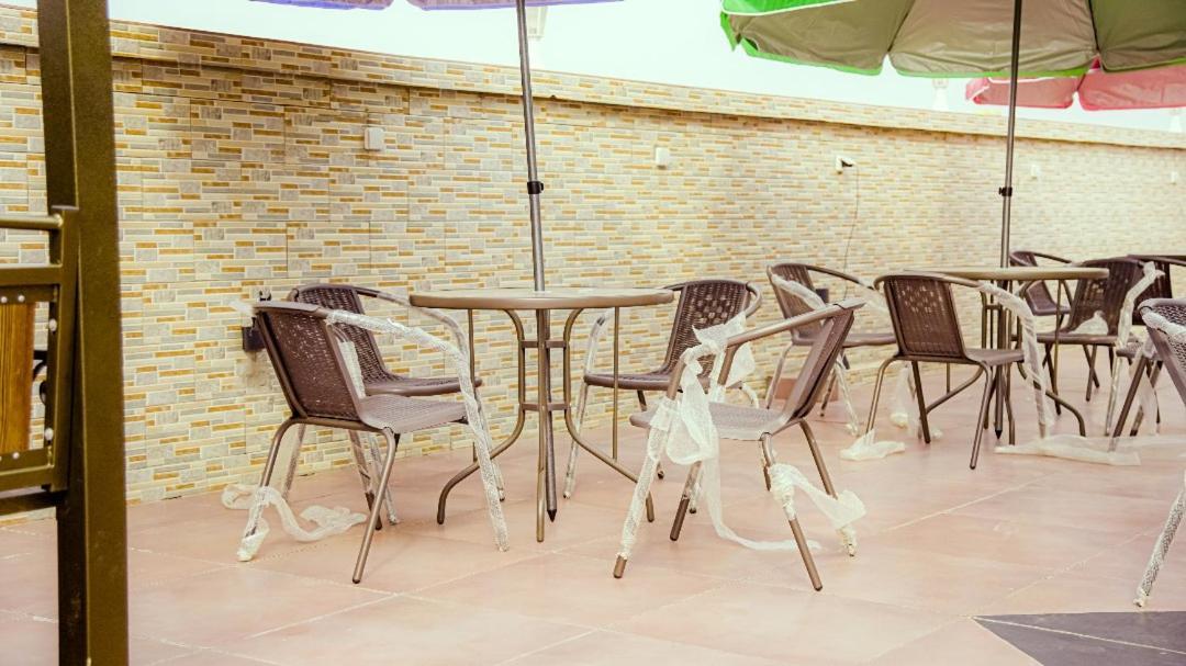 Cofe Hotel Яунде Экстерьер фото
